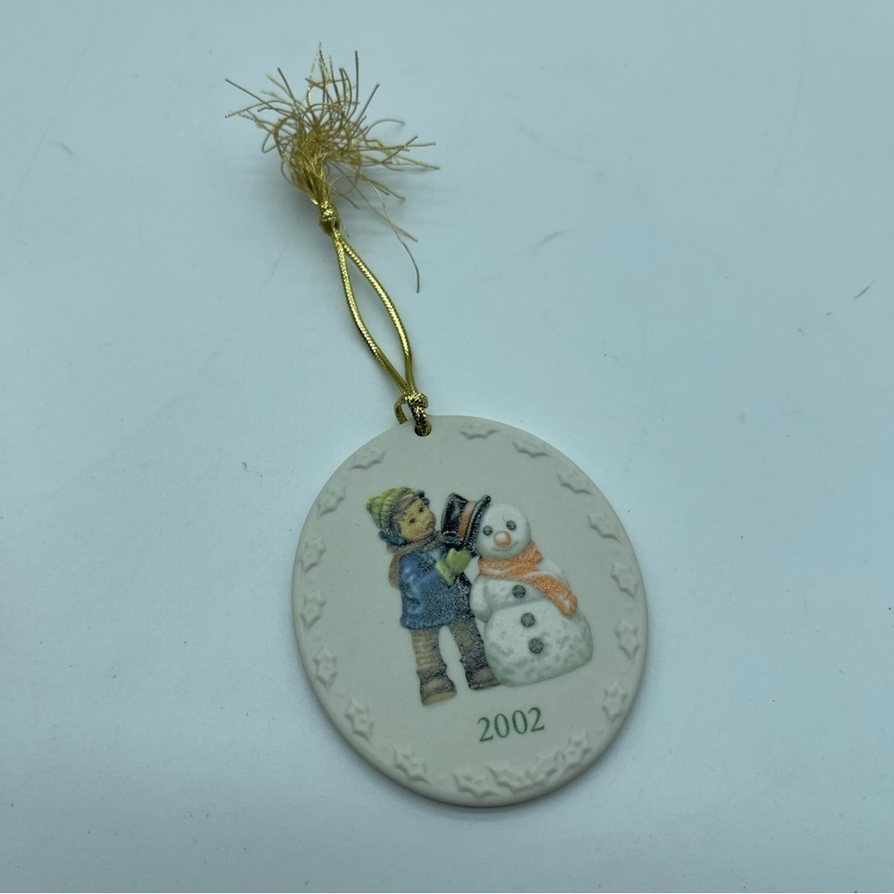 Berta Hummel Ornament Holiday Christmas Snowman Boy 2002 Double Sided